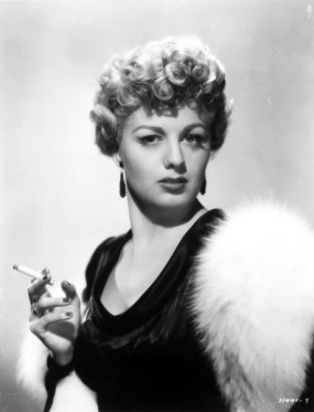 Shelley-Winters-Holding-Cigarette-in-Classic-Photo-Print
